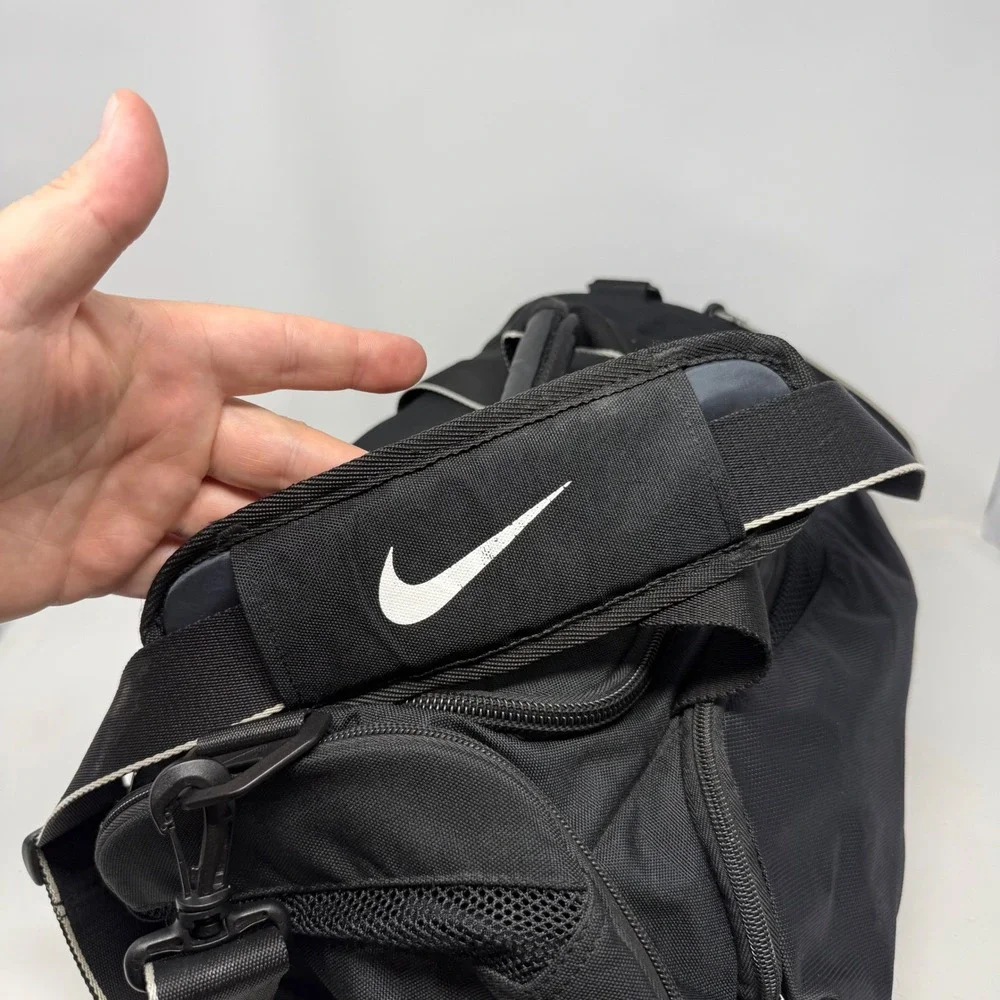 Nike brasilia duffel